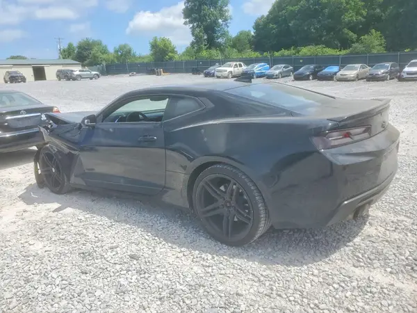 1G1FB1RSXJ0107324 2018 CHEVROLET CAMARO - Image 2