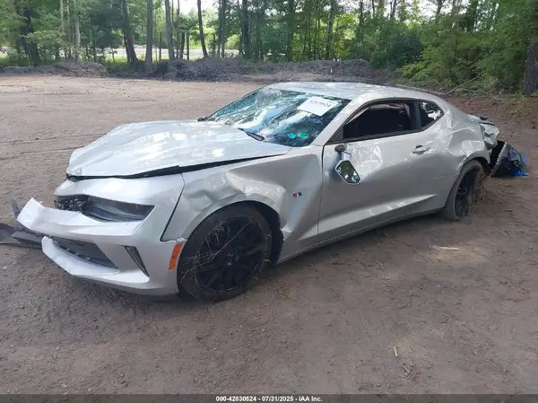 1G1FB1RSXJ0137780 2018 CHEVROLET CAMARO - Image 2