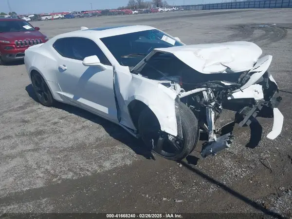 1G1FB1RSXJ0140744 2018 CHEVROLET CAMARO - Image 1