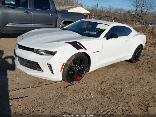 1G1FB1RSXJ0148486 2018 CHEVROLET CAMARO - Image 2