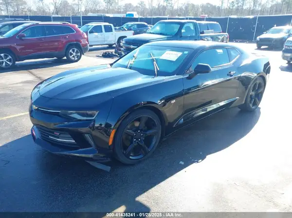 1G1FB1RSXJ0150240 2018 CHEVROLET CAMARO - Image 2