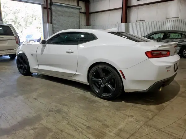 1G1FB1RSXJ0189541 2018 CHEVROLET CAMARO - Image 2