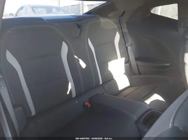 1G1FB1RSXK0121743 2019 CHEVROLET CAMARO - Image 8