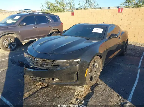 1G1FB1RSXM0137508 2021 CHEVROLET CAMARO - Image 2