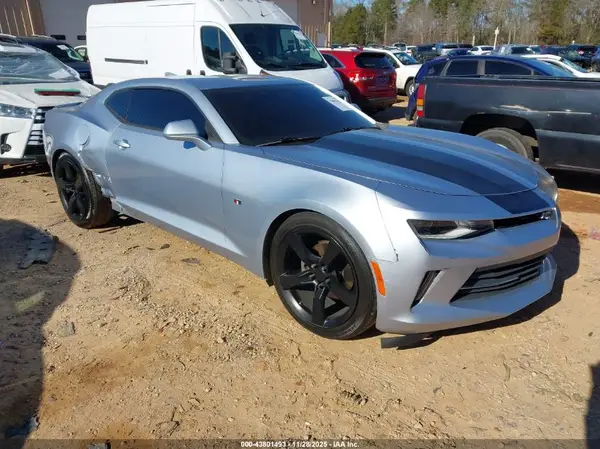 1G1FB1RX0H0149717 2017 CHEVROLET CAMARO - Image 1