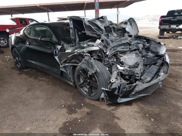 1G1FB1RX0H0158983 2017 CHEVROLET CAMARO - Image 1