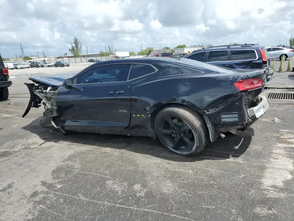 1G1FB1RX0H0215568 2017 CHEVROLET CAMARO - Image 2