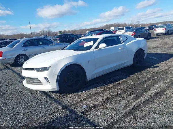 1G1FB1RX0J0122278 2018 CHEVROLET CAMARO - Image 2