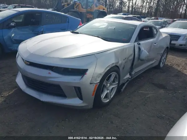 1G1FB1RX0J0138075 2018 CHEVROLET CAMARO - Image 2