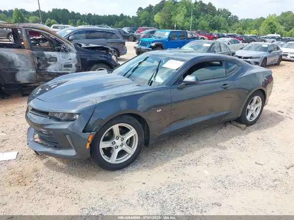 1G1FB1RX0J0161579 2018 CHEVROLET CAMARO - Image 2