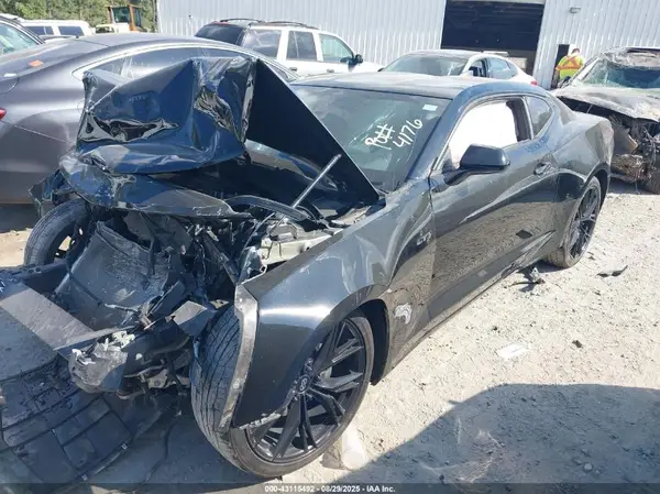 1G1FB1RX0K0159686 2019 CHEVROLET CAMARO - Image 2