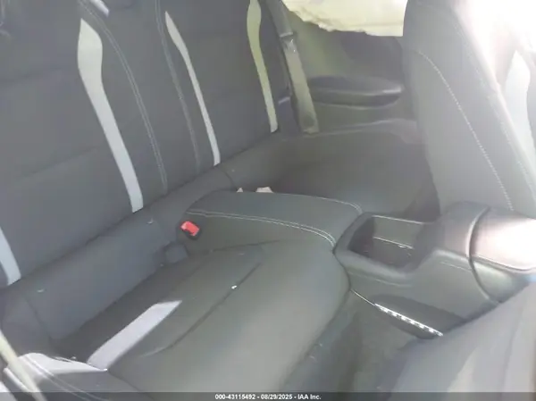 1G1FB1RX0K0159686 2019 CHEVROLET CAMARO - Image 8