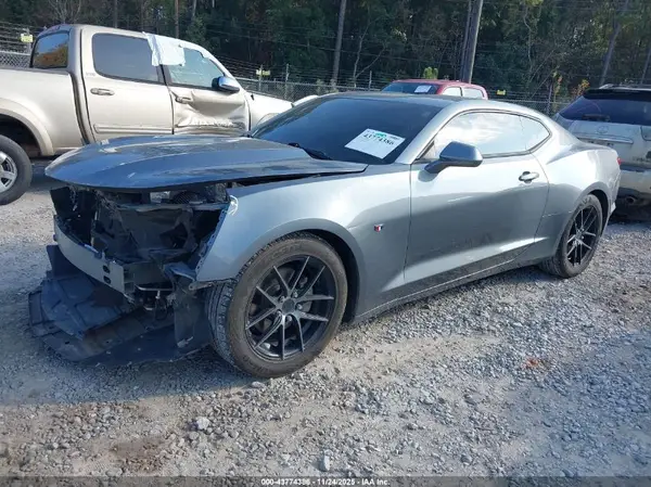 1G1FB1RX0M0137237 2021 CHEVROLET CAMARO - Image 2