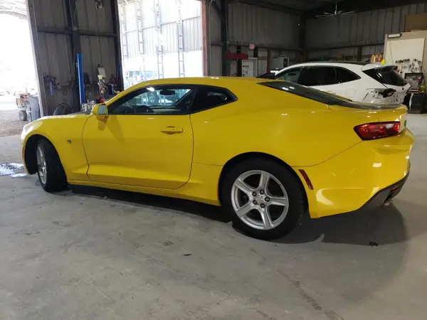 1G1FB1RX1H0167160 2017 CHEVROLET CAMARO - Image 2