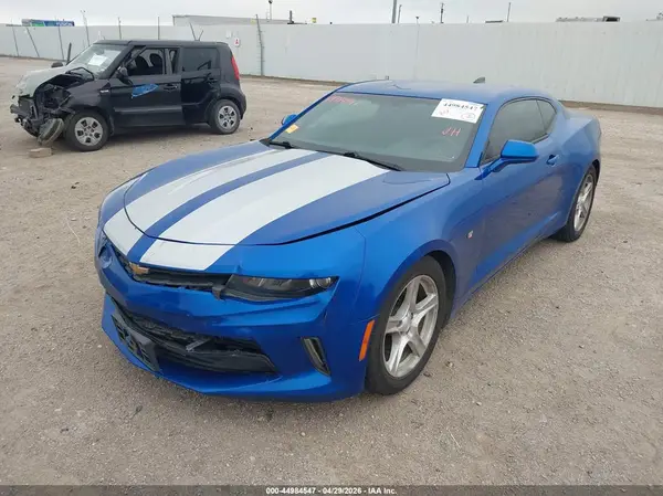 1G1FB1RX1J0135086 2018 CHEVROLET CAMARO - Image 2