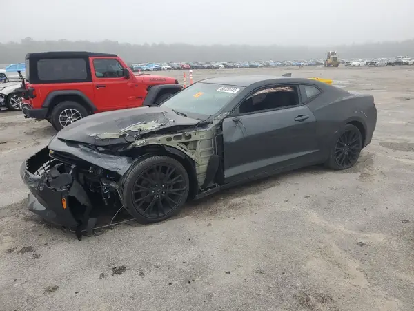 1G1FB1RX1J0162241 2018 CHEVROLET CAMARO - Image 1