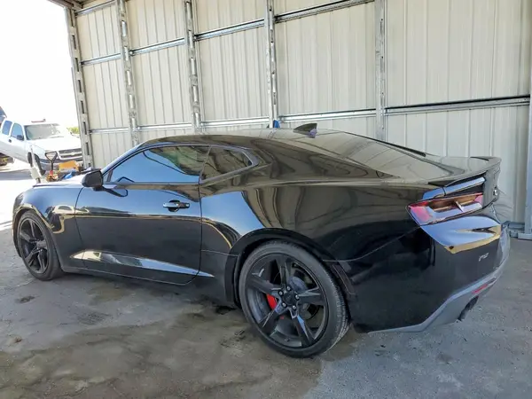 1G1FB1RX1J0191853 2018 CHEVROLET CAMARO - Image 2