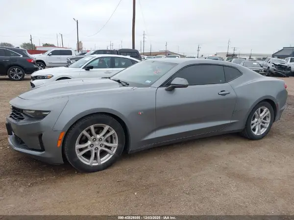 1G1FB1RX1K0122341 2019 CHEVROLET CAMARO - Image 2