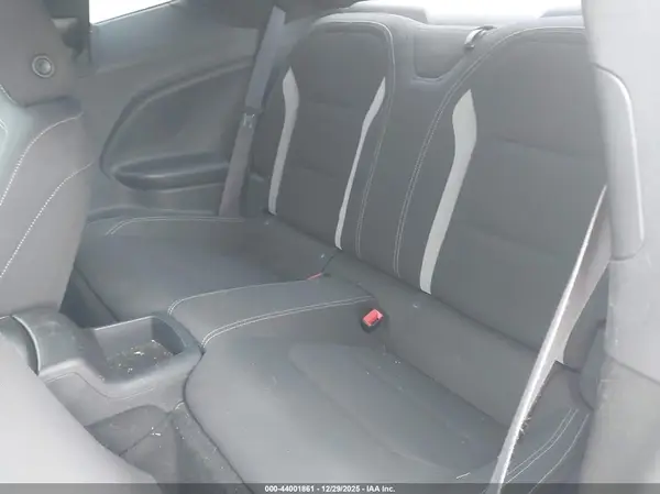 1G1FB1RX2H0132661 2017 CHEVROLET CAMARO - Image 8