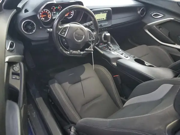 1G1FB1RX2H0150500 2017 CHEVROLET CAMARO - Image 8