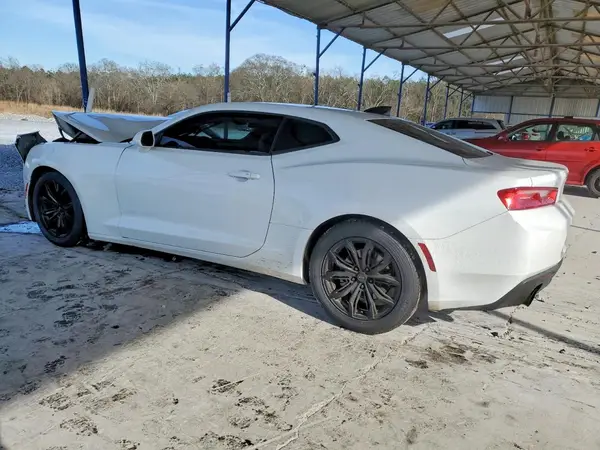 1G1FB1RX2J0101674 2018 CHEVROLET CAMARO - Image 2