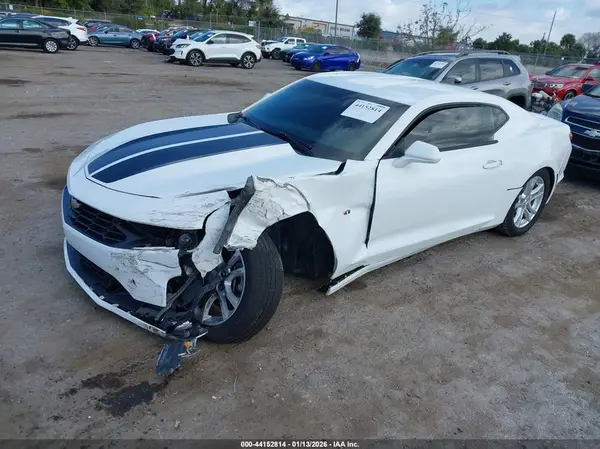 1G1FB1RX2K0137155 2019 CHEVROLET CAMARO - Image 2