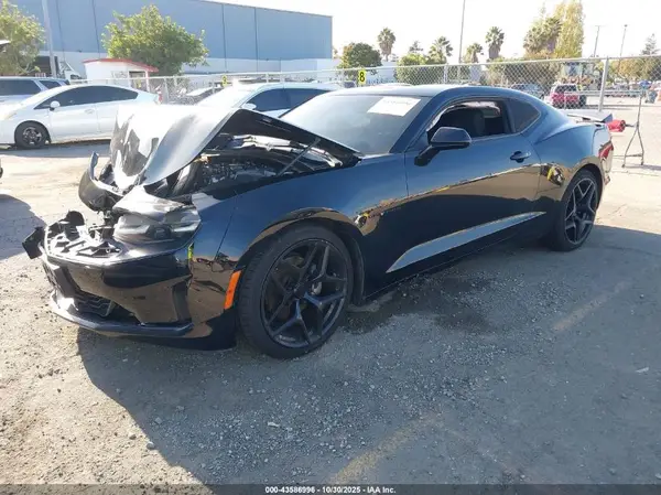 1G1FB1RX2K0143845 2019 CHEVROLET CAMARO - Image 2