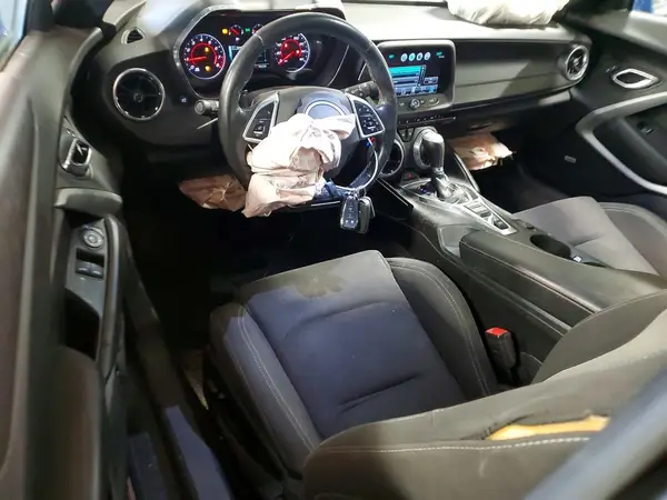 1G1FB1RX3H0131812 2017 CHEVROLET CAMARO - Image 8
