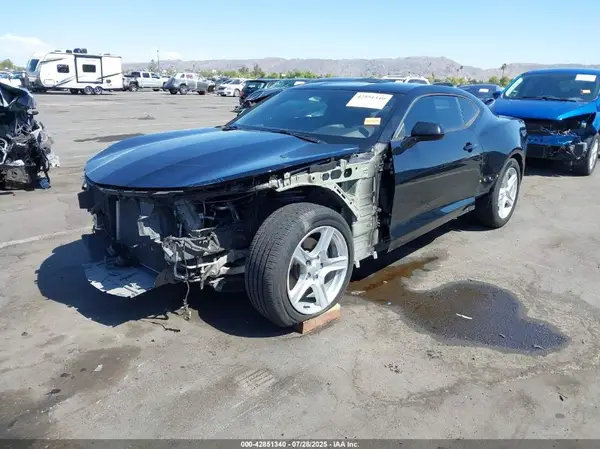 1G1FB1RX3H0177950 2017 CHEVROLET CAMARO - Image 2