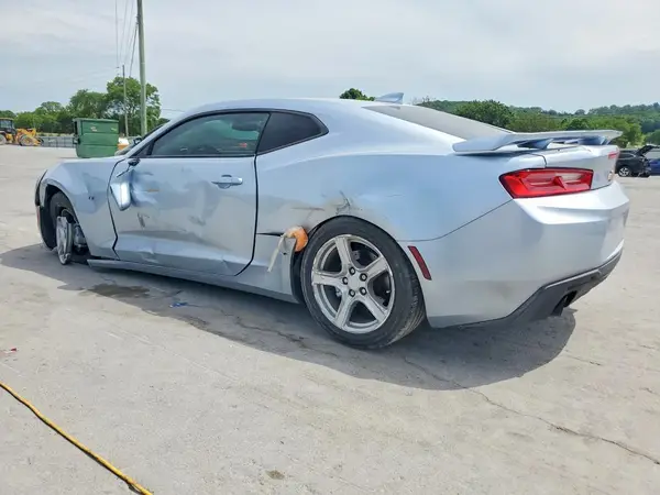 1G1FB1RX3J0101019 2018 CHEVROLET CAMARO - Image 2