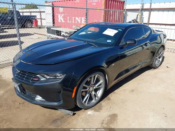 1G1FB1RX3K0133549 2019 CHEVROLET CAMARO - Image 2