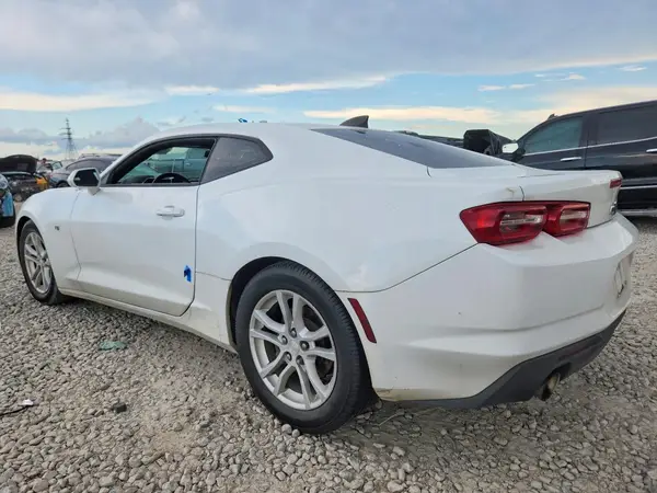 1G1FB1RX3K0153641 2019 CHEVROLET CAMARO - Image 2