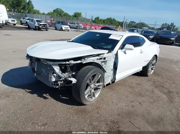 1G1FB1RX3K0156846 2019 CHEVROLET CAMARO - Image 2