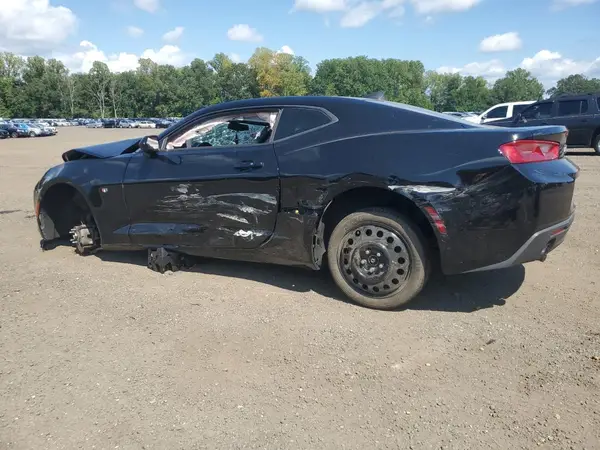 1G1FB1RX4J0107458 2018 CHEVROLET CAMARO - Image 2
