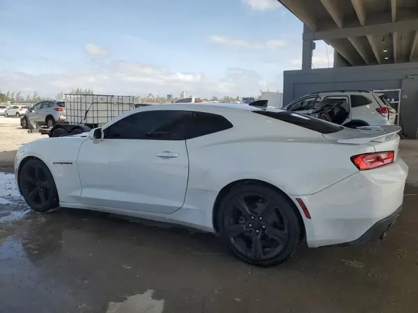 1G1FB1RX4J0113874 2018 CHEVROLET CAMARO - Image 2
