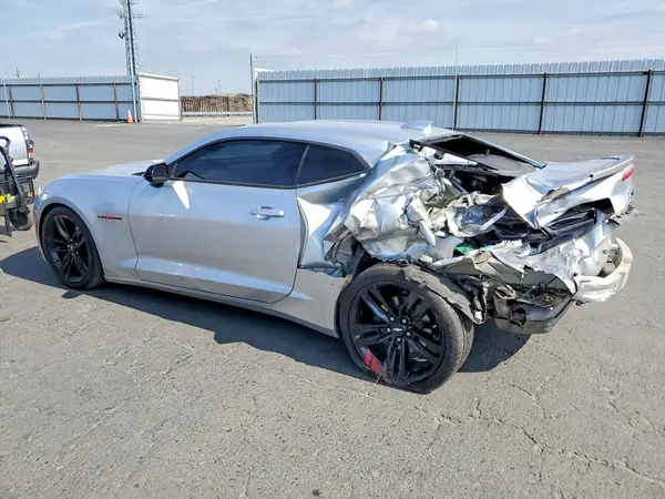 1G1FB1RX4J0186100 2018 CHEVROLET CAMARO - Image 2