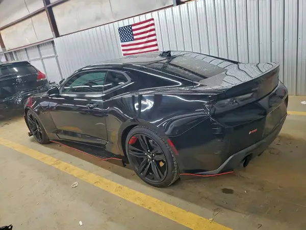 1G1FB1RX4J0187568 2018 CHEVROLET CAMARO - Image 2