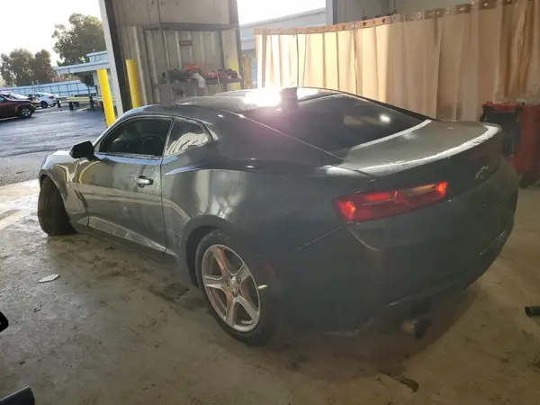 1G1FB1RX4J0190356 2018 CHEVROLET CAMARO - Image 2