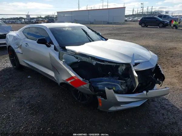 1G1FB1RX4J0190566 2018 CHEVROLET CAMARO - Image 1
