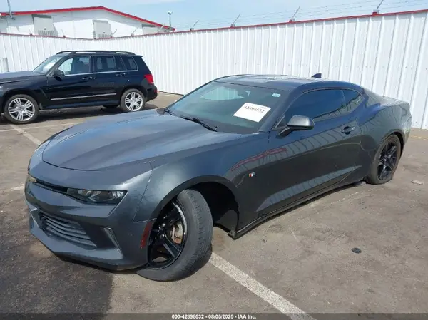 1G1FB1RX5H0165346 2017 CHEVROLET CAMARO - Image 2