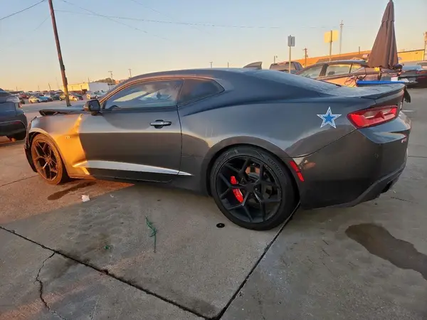 1G1FB1RX5H0165749 2017 CHEVROLET CAMARO - Image 2