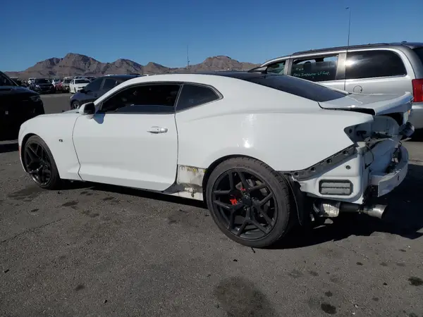 1G1FB1RX5J0115181 2018 CHEVROLET CAMARO - Image 2