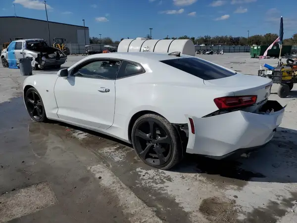 1G1FB1RX5J0127332 2018 CHEVROLET CAMARO - Image 2