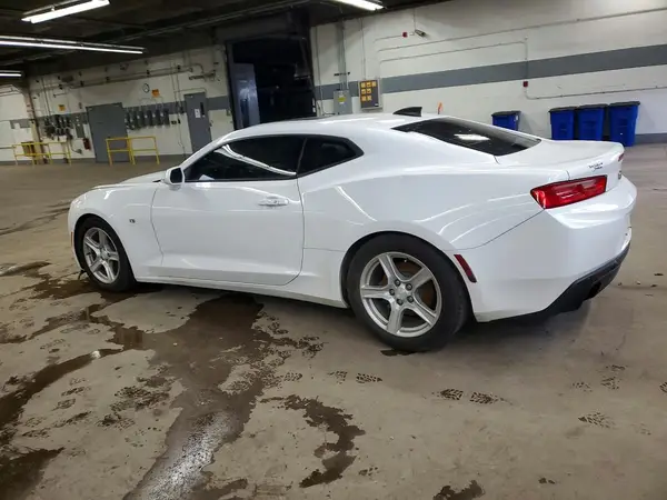 1G1FB1RX5J0130148 2018 CHEVROLET CAMARO - Image 2