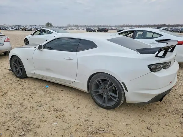 1G1FB1RX5K0103338 2019 CHEVROLET CAMARO - Image 2