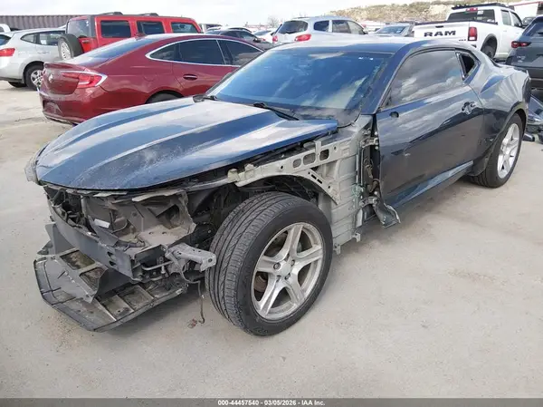 1G1FB1RX5K0120317 2019 CHEVROLET CAMARO - Image 2