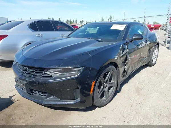 1G1FB1RX5M0106405 2021 CHEVROLET CAMARO - Image 2