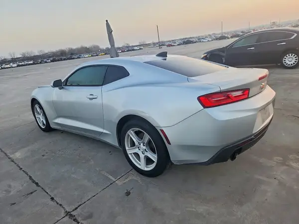1G1FB1RX6G0153544 2016 CHEVROLET CAMARO - Image 2