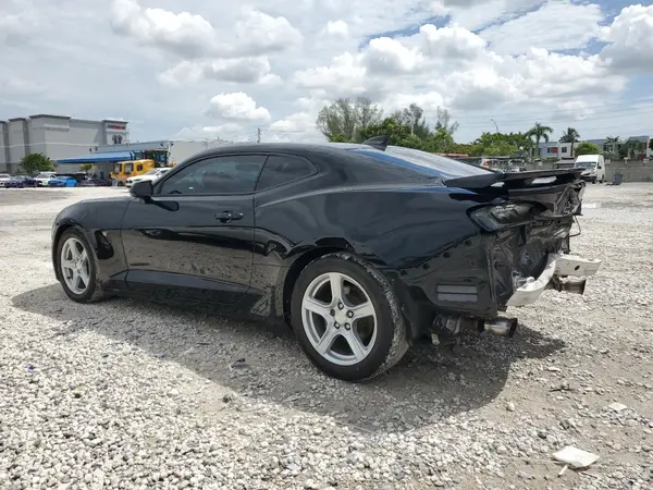 1G1FB1RX6H0105530 2017 CHEVROLET CAMARO - Image 2