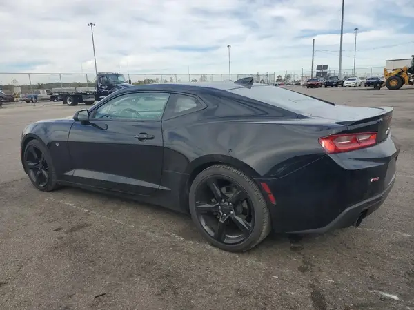 1G1FB1RX6H0141105 2017 CHEVROLET CAMARO - Image 2
